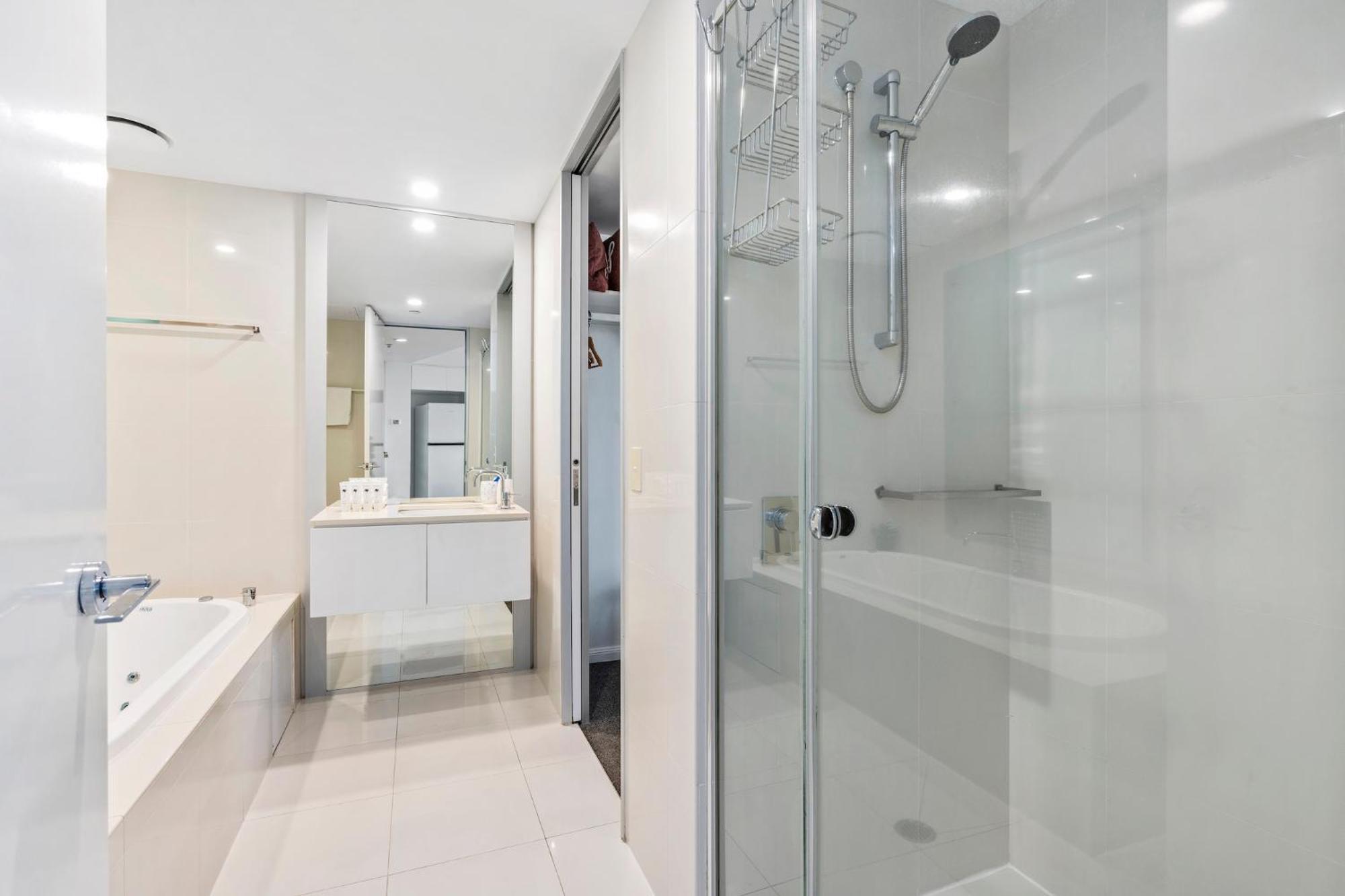 Surfers Paradise Family Retreat Gold Coast